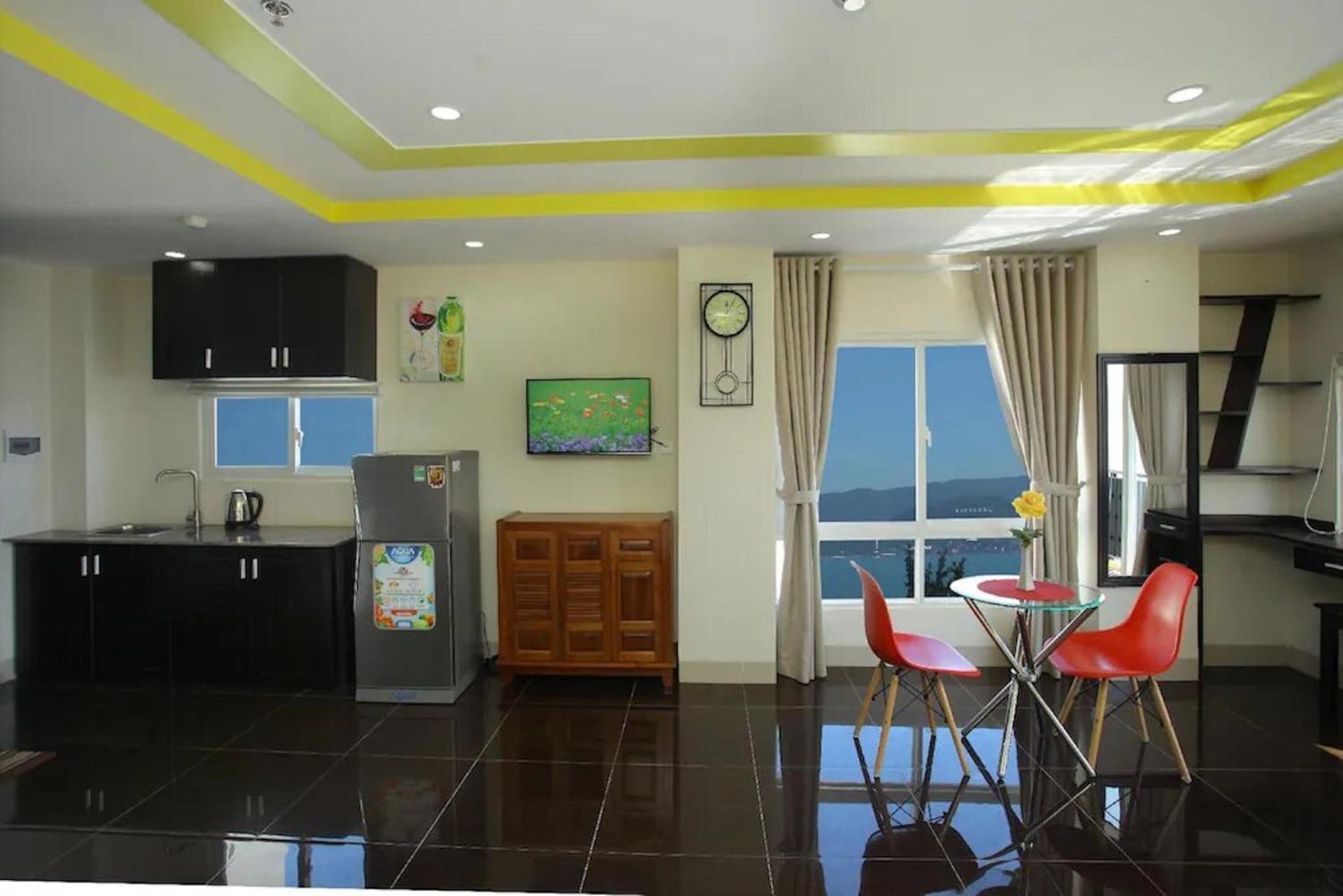 Melyna Hotel Nha Trang Beach ภายนอก รูปภาพ