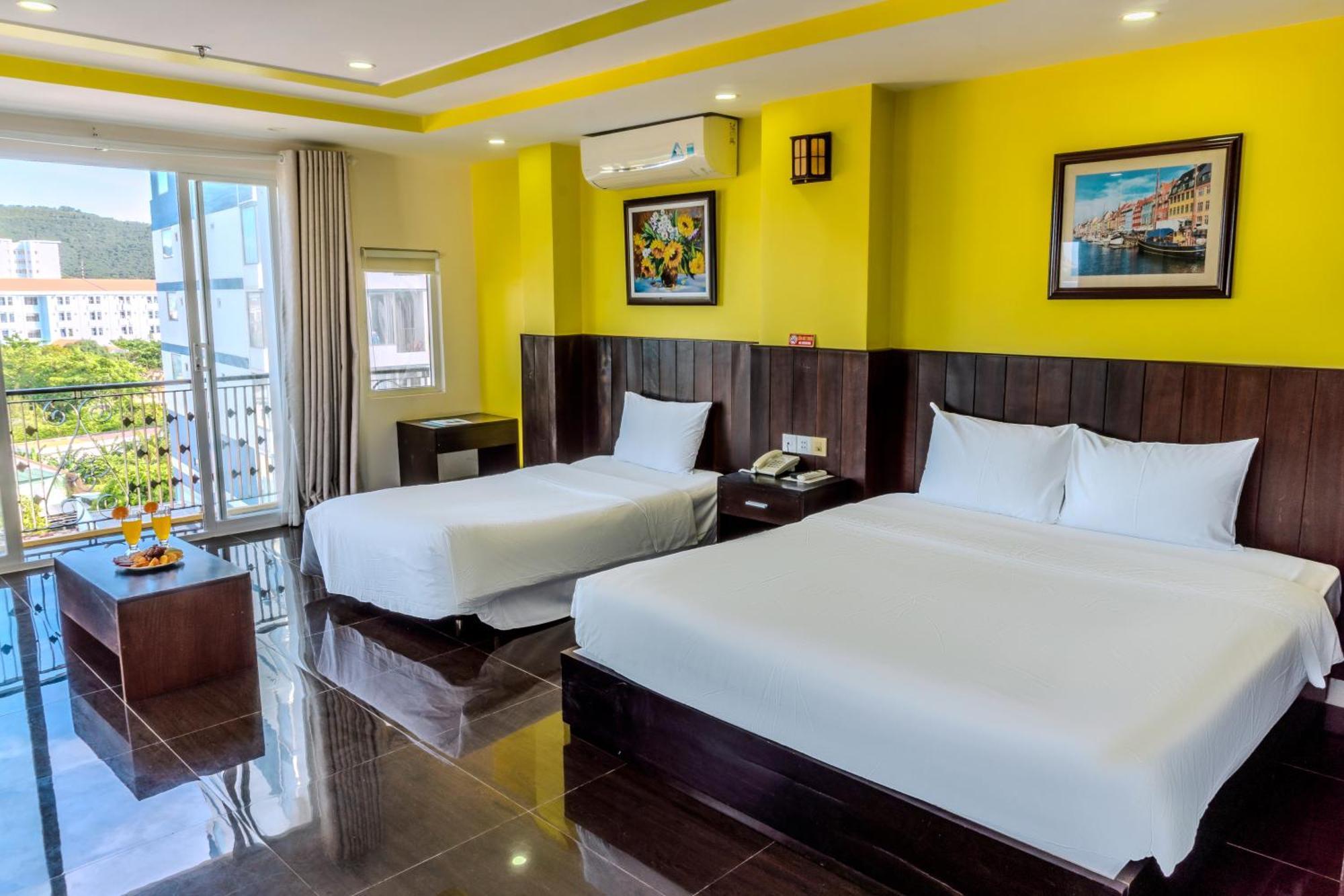 Melyna Hotel Nha Trang Beach ภายนอก รูปภาพ